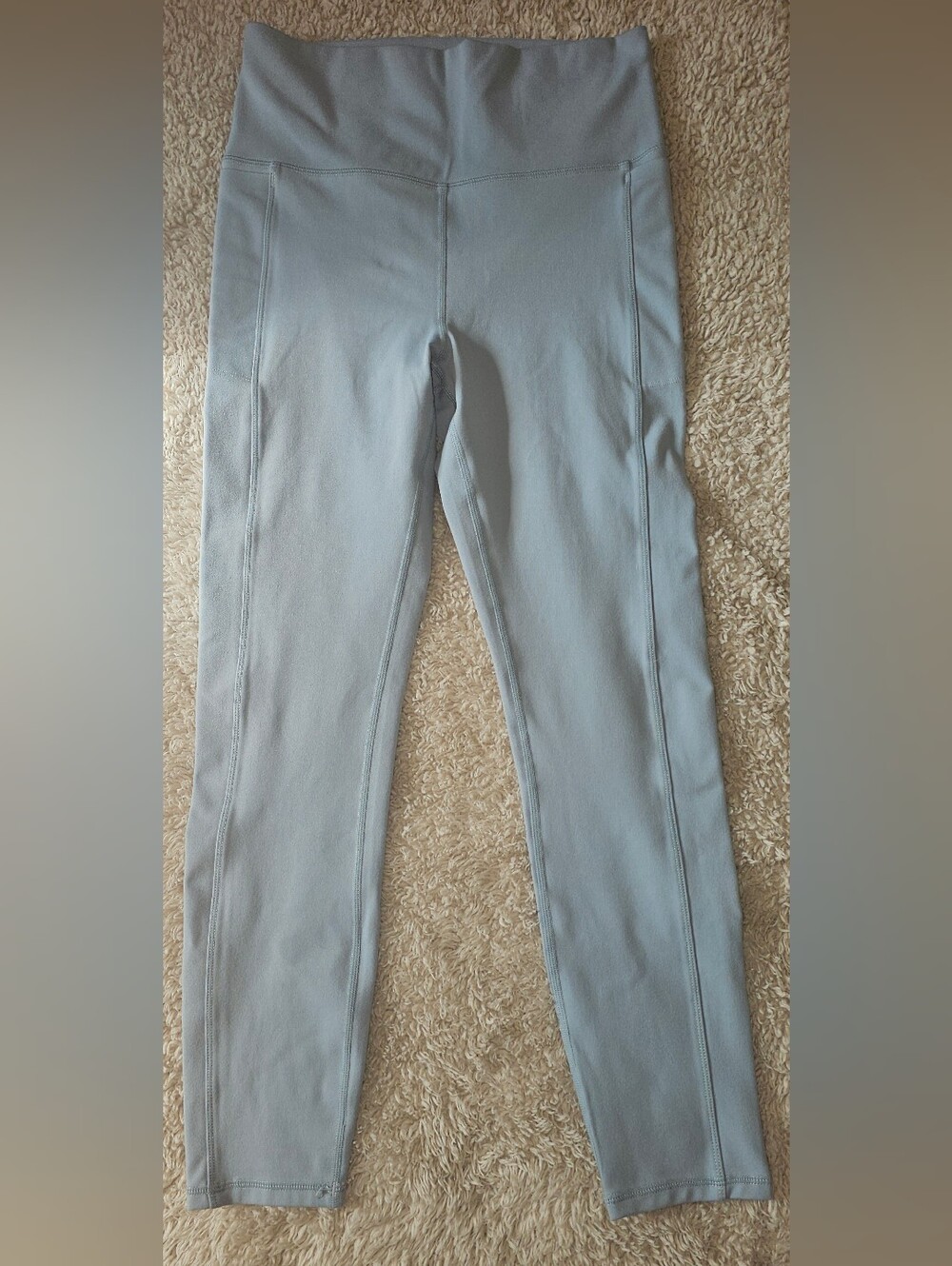 Vuori - Powder Blue Performance Leggings